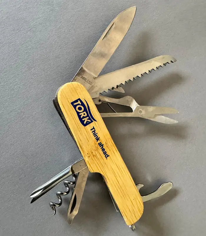 Multiherramientas corporativas personalizadas